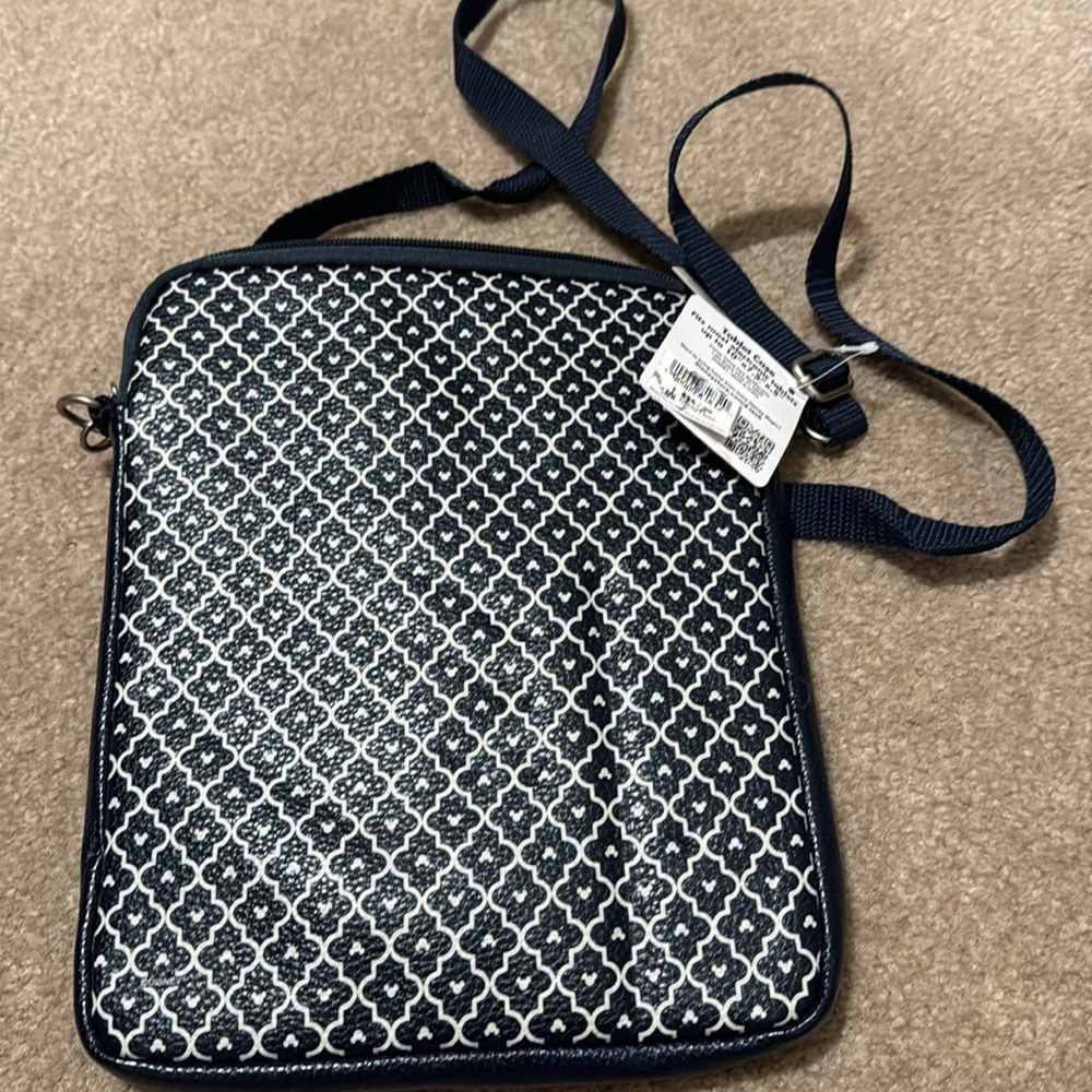Disney Tablet case - Picture 3 of 7